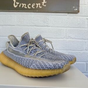 adidas Yeezy Boost Sneakers Shoes in Gray and Tan